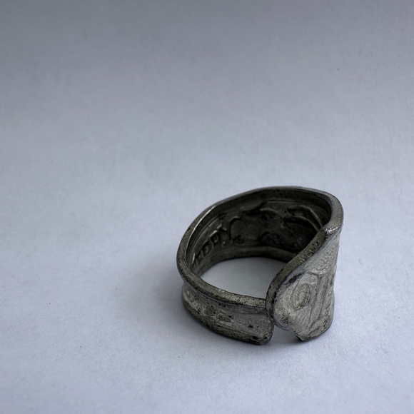 Upcycled Antique 1907 Teddy Bear Alphabet Vintage Spoon Ring‎ 6.5 - Picture 6 of 7